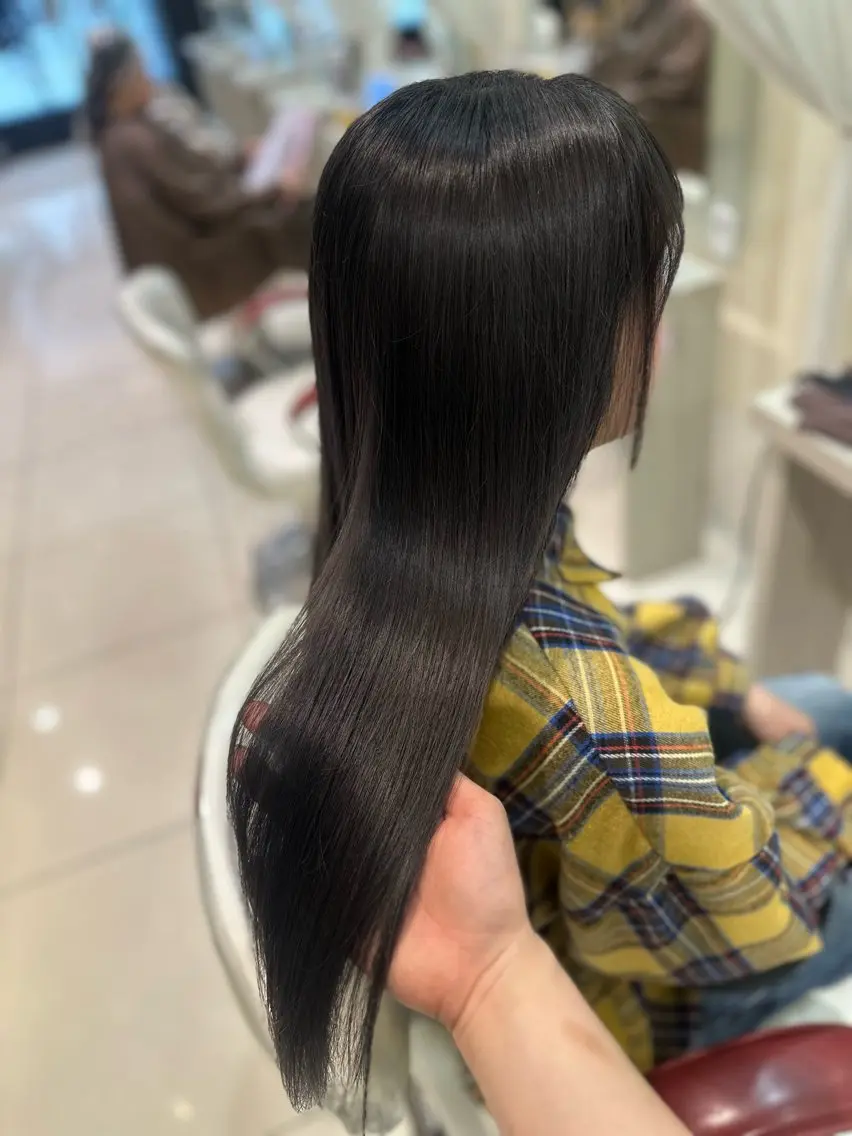 ロング カラー ブリーチ 透明感カラー グレージュ 髪質改善 Chihiro🫧のヘアスタイル