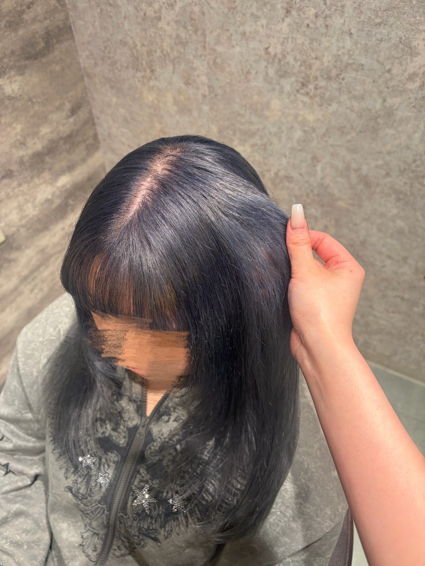 セミロング ヘアカラー 長坂 祐良のヘアスタイル