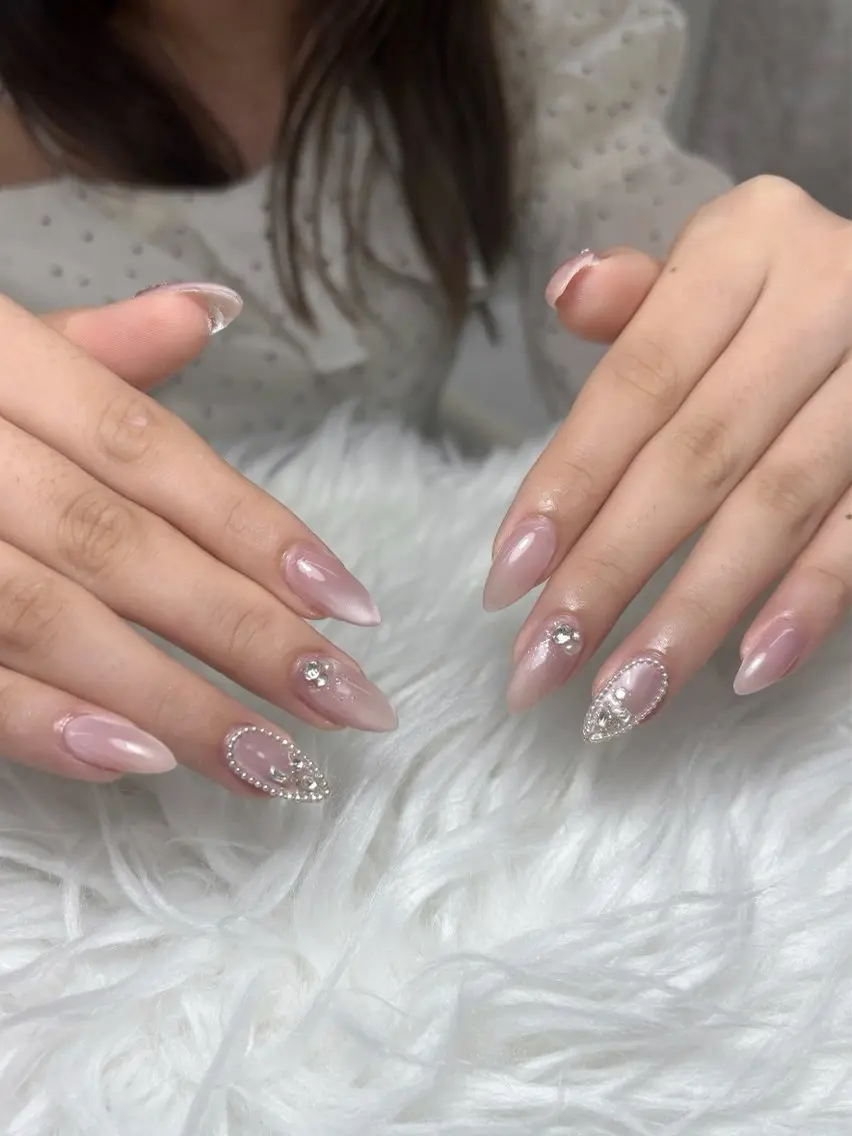 セミロング ハンドネイル NENENAIL 【シヨン】のネイルデザイン