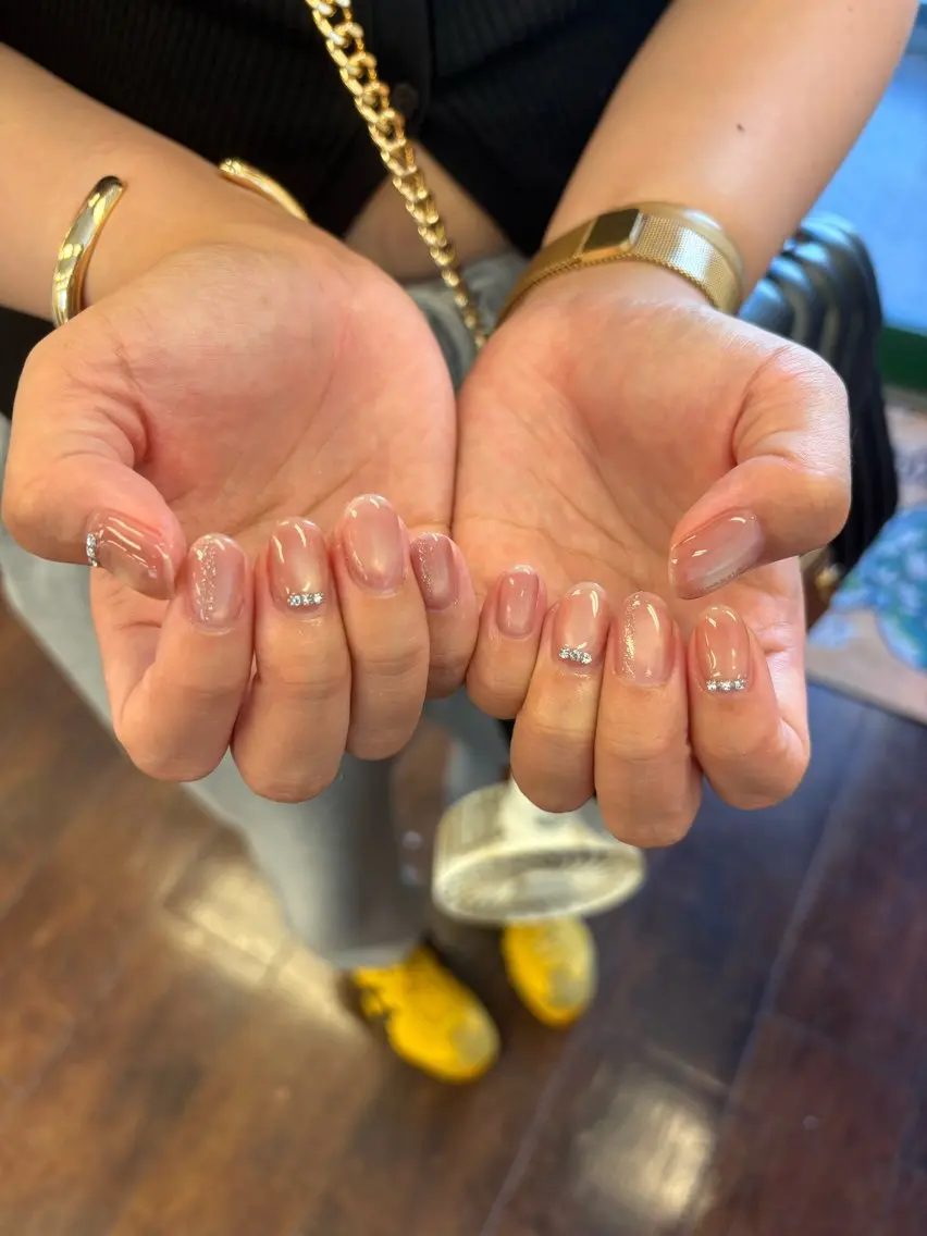 ネイル ハンドネイル AMI 美フォルムネイルのネイルデザイン