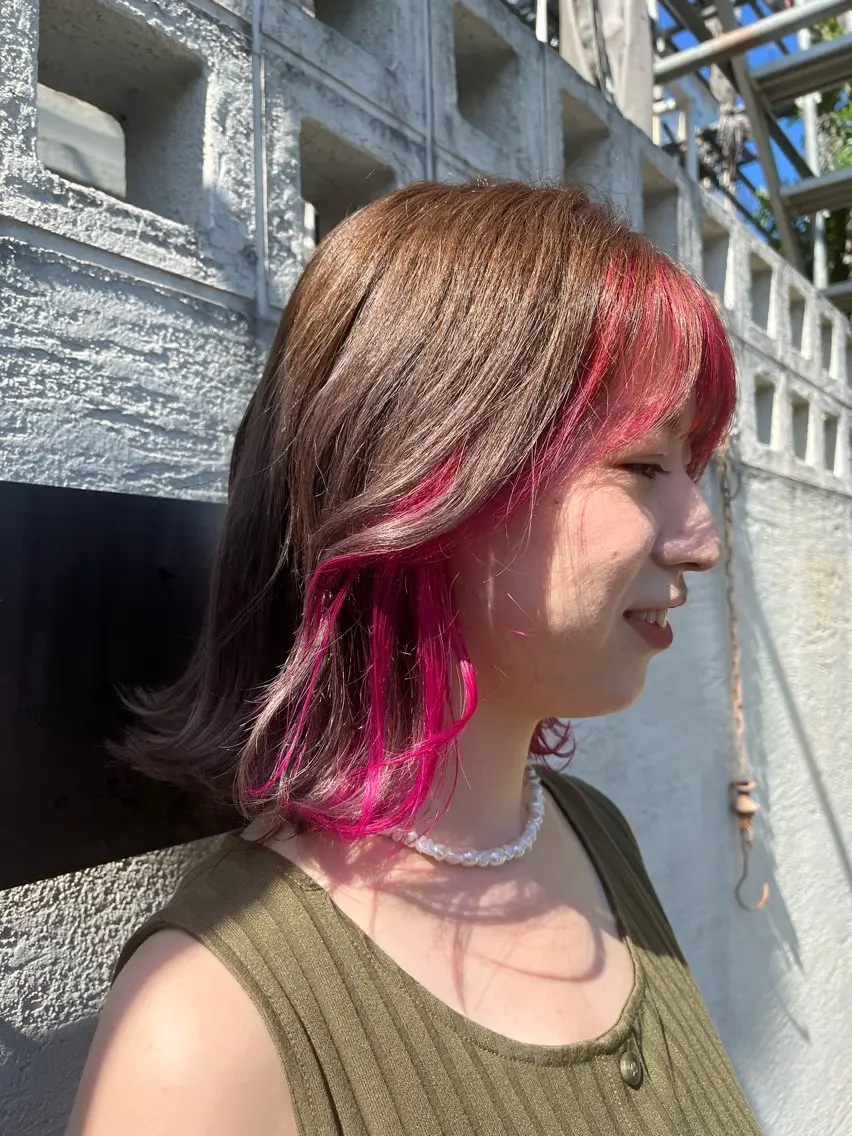 ミディアム カラー ミディアムパーマ ブリーチ ケアブリーチ 透明感カラー デザインカラー カット ヘアカラー 初ブリーチOK✨ ハイトーン稲吉菜々美のヘアスタイル