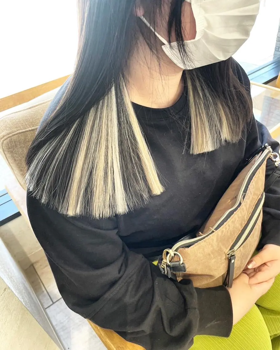 ヘアカラー&インナーシールエクステ40本まで🦨の写真