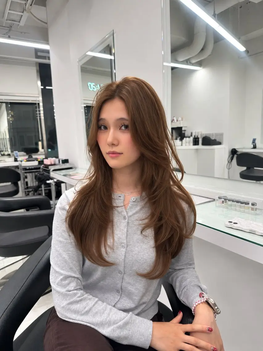 ロング カラー カット ヘアカラー トリートメント ブリーチなしW カラー🤍しゅうじのヘアスタイル