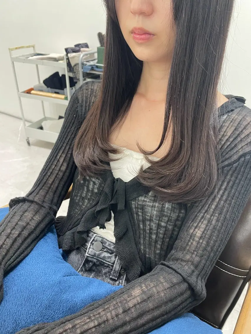 ロング 顔周りカット レイヤーカット ＊ボブモデル＊ 清水菜穂香のヘアスタイル