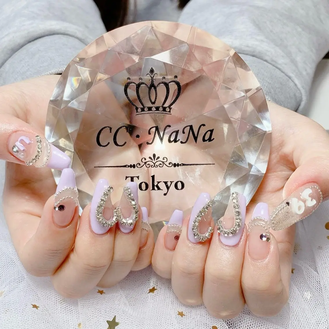 ネイル ゴージャス ハンドネイル 💎CC・NaNa 韓国風ネイル🌙Cのネイルデザイン