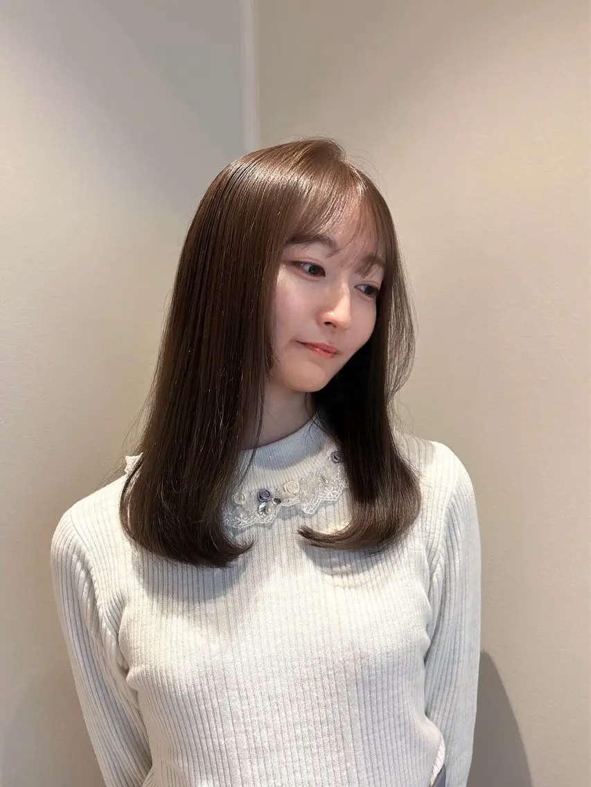 セミロング カラー パーマ 髪質改善カラー ベージュ🤎YUMEのヘアスタイル
