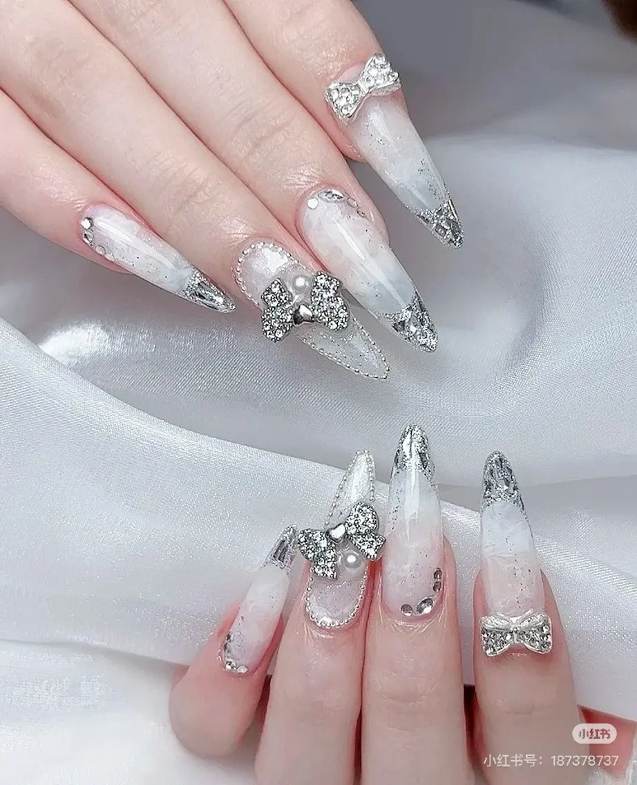 ネイル MARHCHU NAILのネイルデザイン
