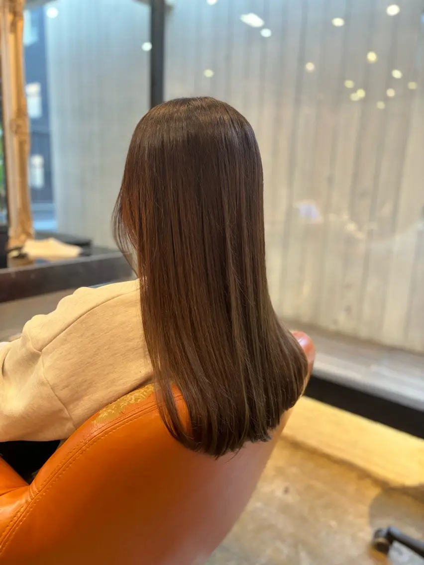 ロング カラー 髪質改善カラー ベージュ🤎YUMEのヘアスタイル