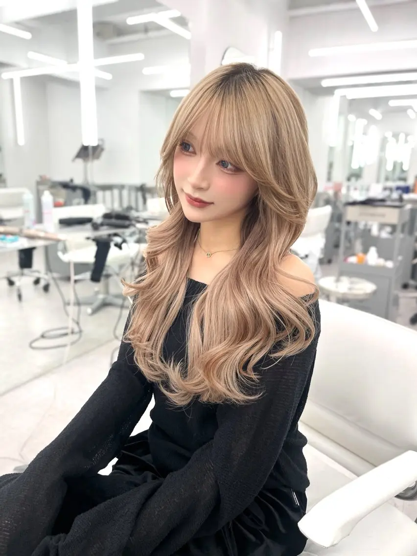 ロング カラー 透明感カラー ハッシュカット 髪質改善 韓国風ヘア レイヤーカット ヘアカラー トリートメント ヘアセット 盛れる顔周り✨韓国式 レイヤーkanatoのヘアスタイル