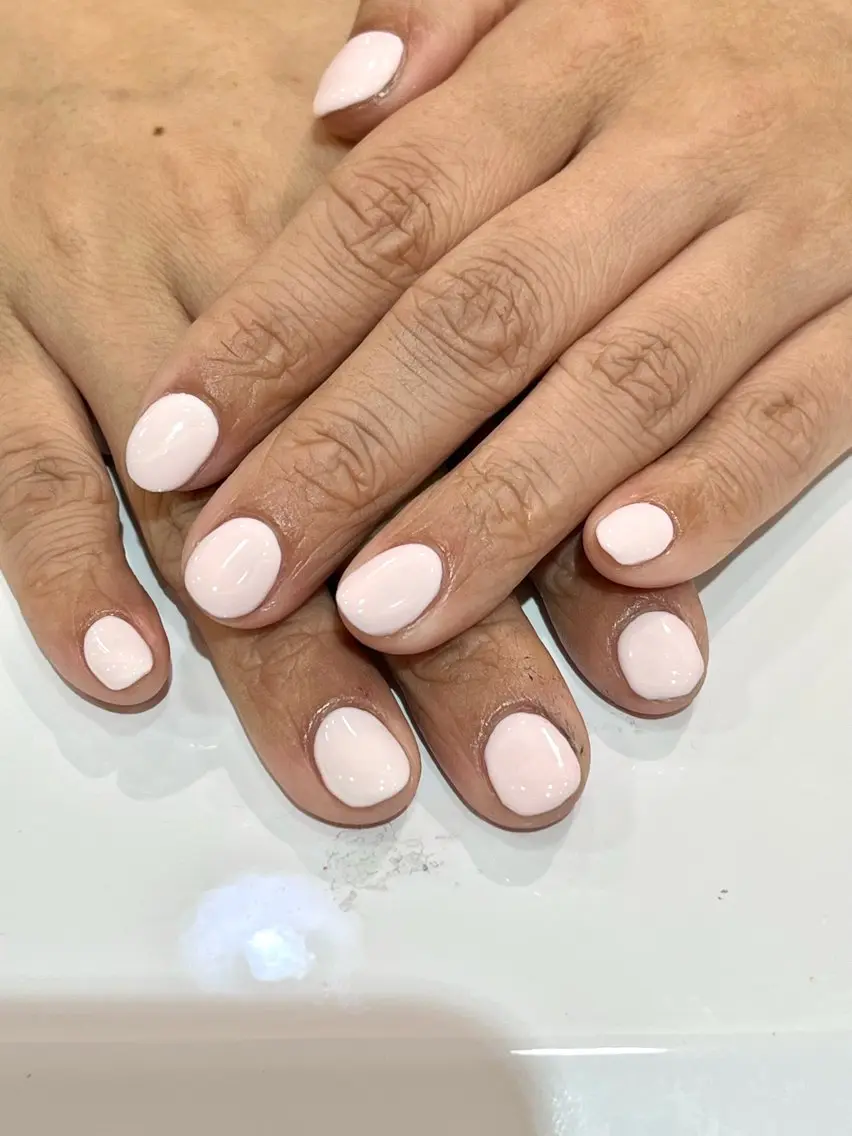 ネイル ジェルネイル ネイビー ワンカラーネイル パラジェル ピンク ハンドネイル ハンドケア カットパーマ 🌀あさみのヘアスタイル