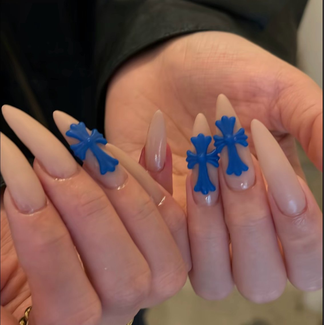 ネイル 持ち込み ハンドネイル NiJi Nailsのネイルデザイン