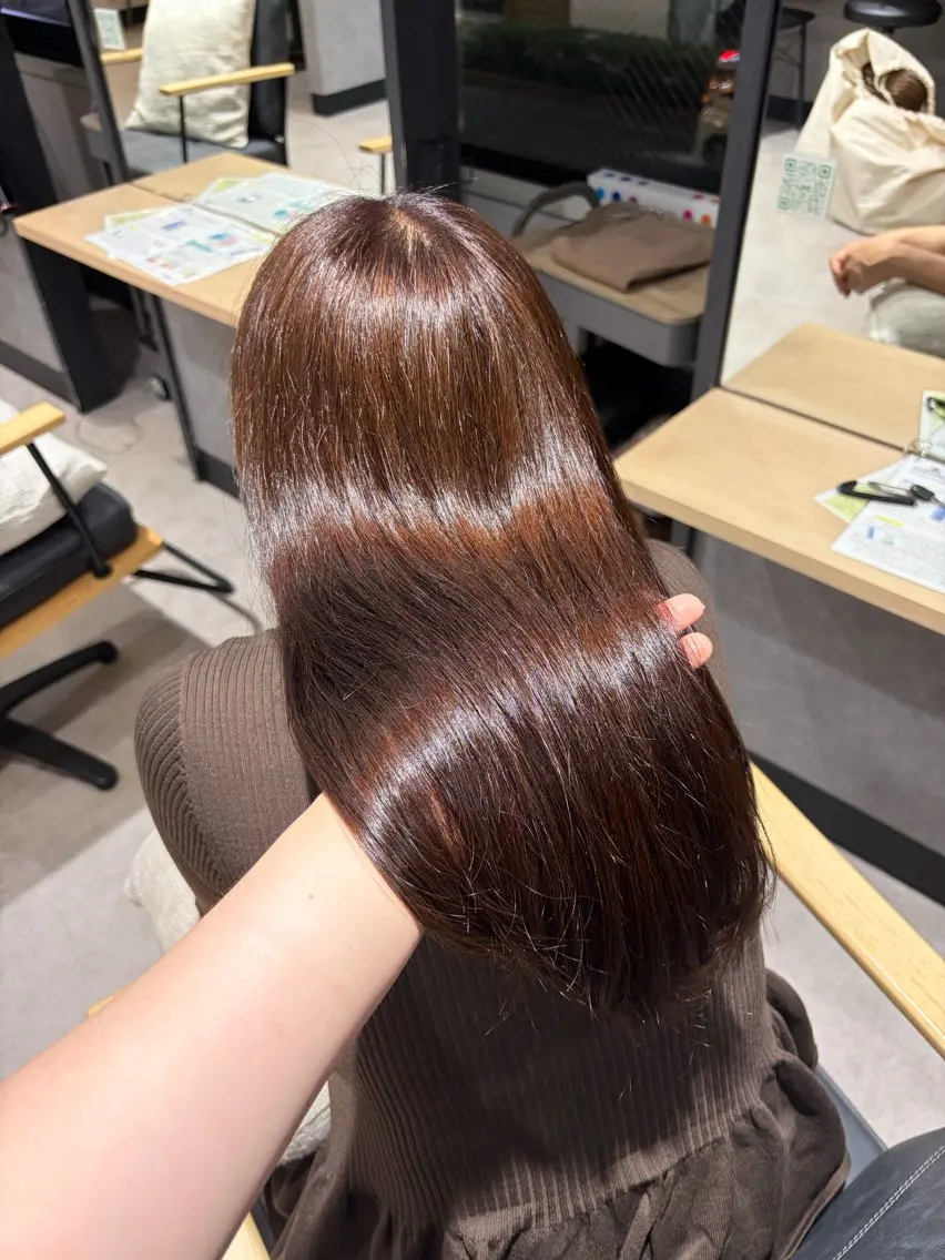 ロング カラー ブラウンカラー カット ヘアカラー トリートメント chihiro 🕊️✨️のヘアスタイル