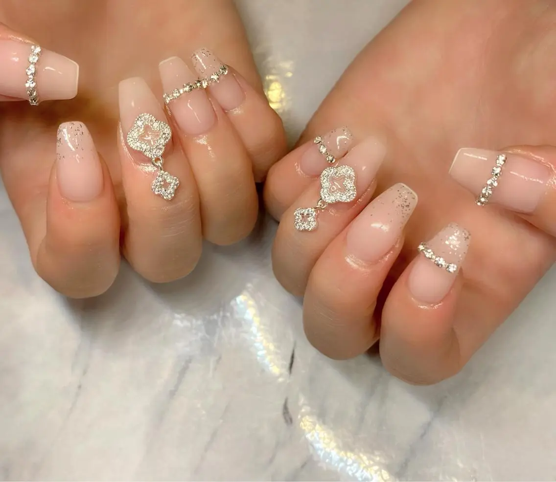 ネイル ハンドネイル Lino+ ネイル&よもぎ蒸しのネイルデザイン