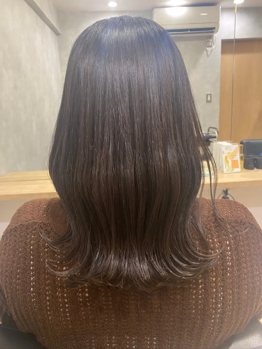 セミロング 🫧透明感カラー🫧 佐野花苗[新宿]のヘアスタイル