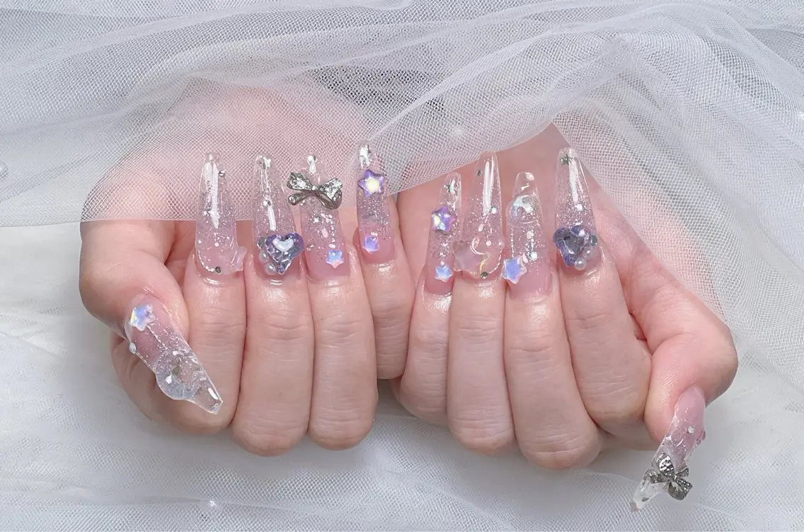 ネイル アートネイル オーロラネイル チークネイル 長さ出し フットネイル Miya _nailのネイルデザイン