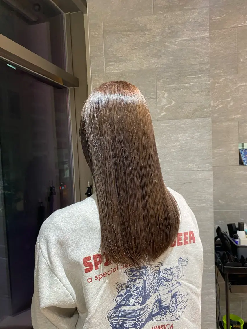 セミロング カラー ヘアカラー Yamada Ami🪐のヘアスタイル