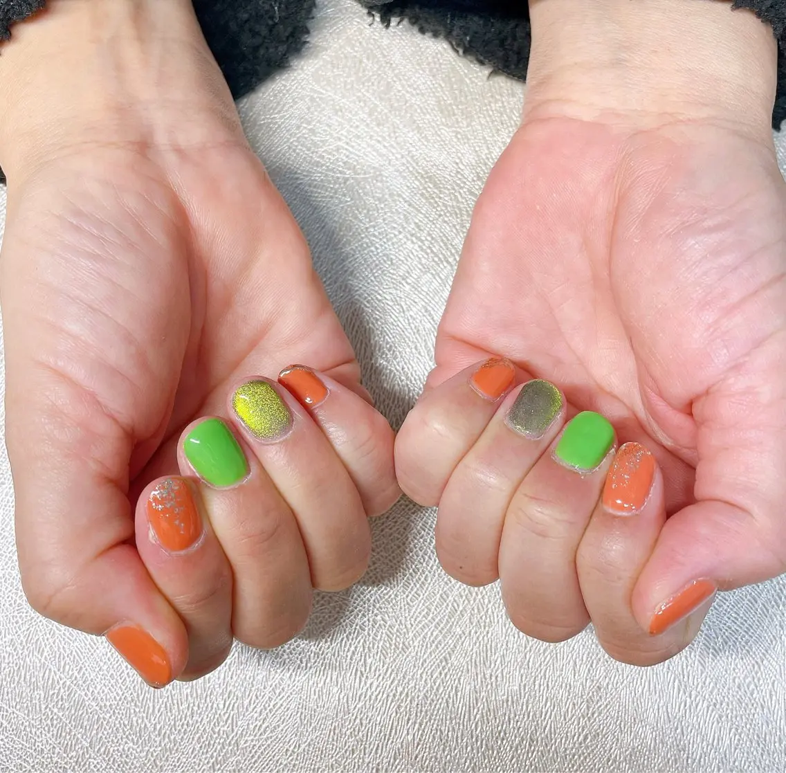 ネイル オーロラネイル フットネイル フレンチネイル ジェルネイル 韓国ネイル ハンドネイル mogunail &blowのネイルデザイン