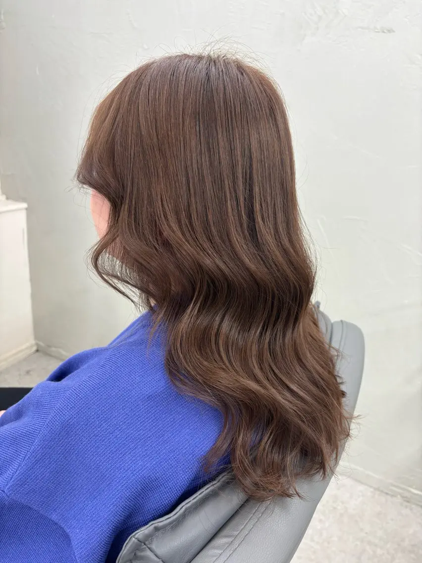 ロング 顔周りカット 韓国風ヘア レイヤーカット 腰越 麻奈のヘアスタイル