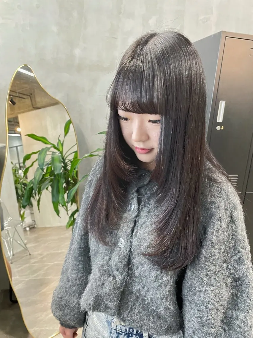 前髪+顔周りナチュラル縮毛矯正 《前髪カット+プレTr付き》 ¥8100の写真