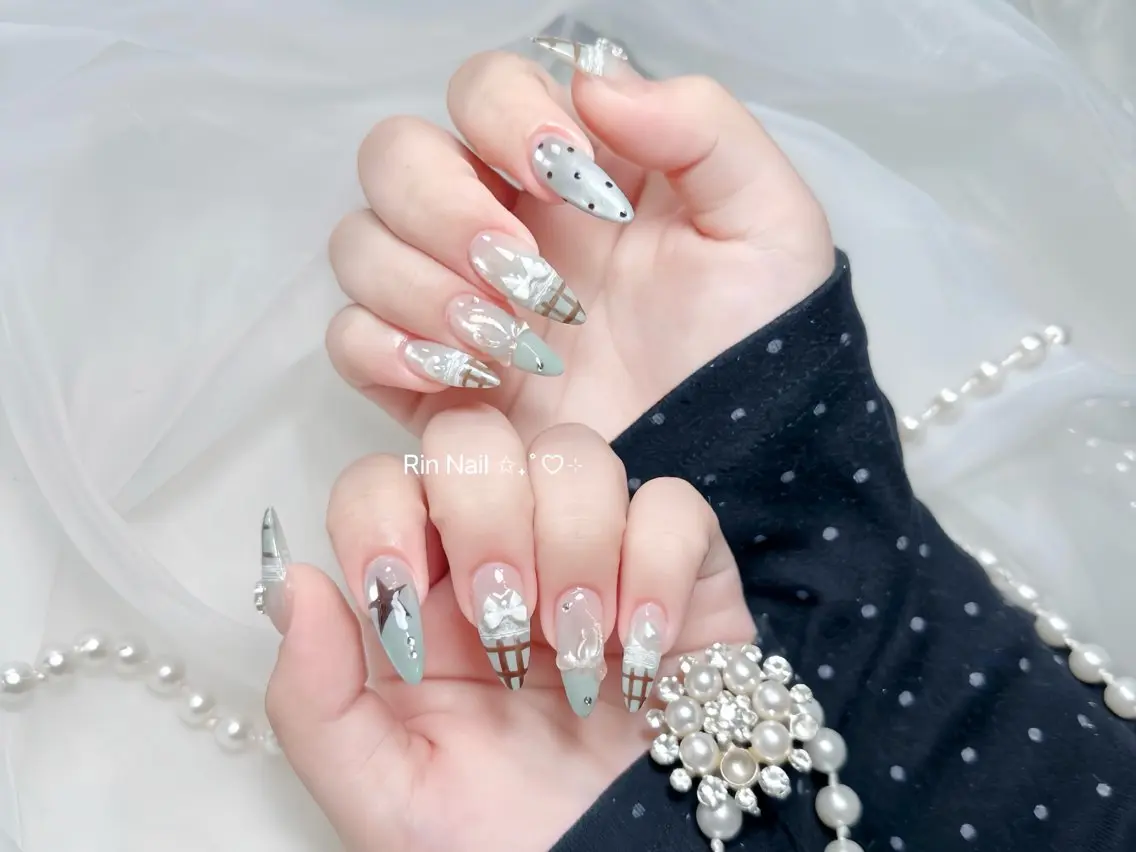 ネイル アニマル柄 べっ甲ネイル ブルー ボルドー ブラウン ハンドネイル Rin Nail 新大久保店のネイルデザイン