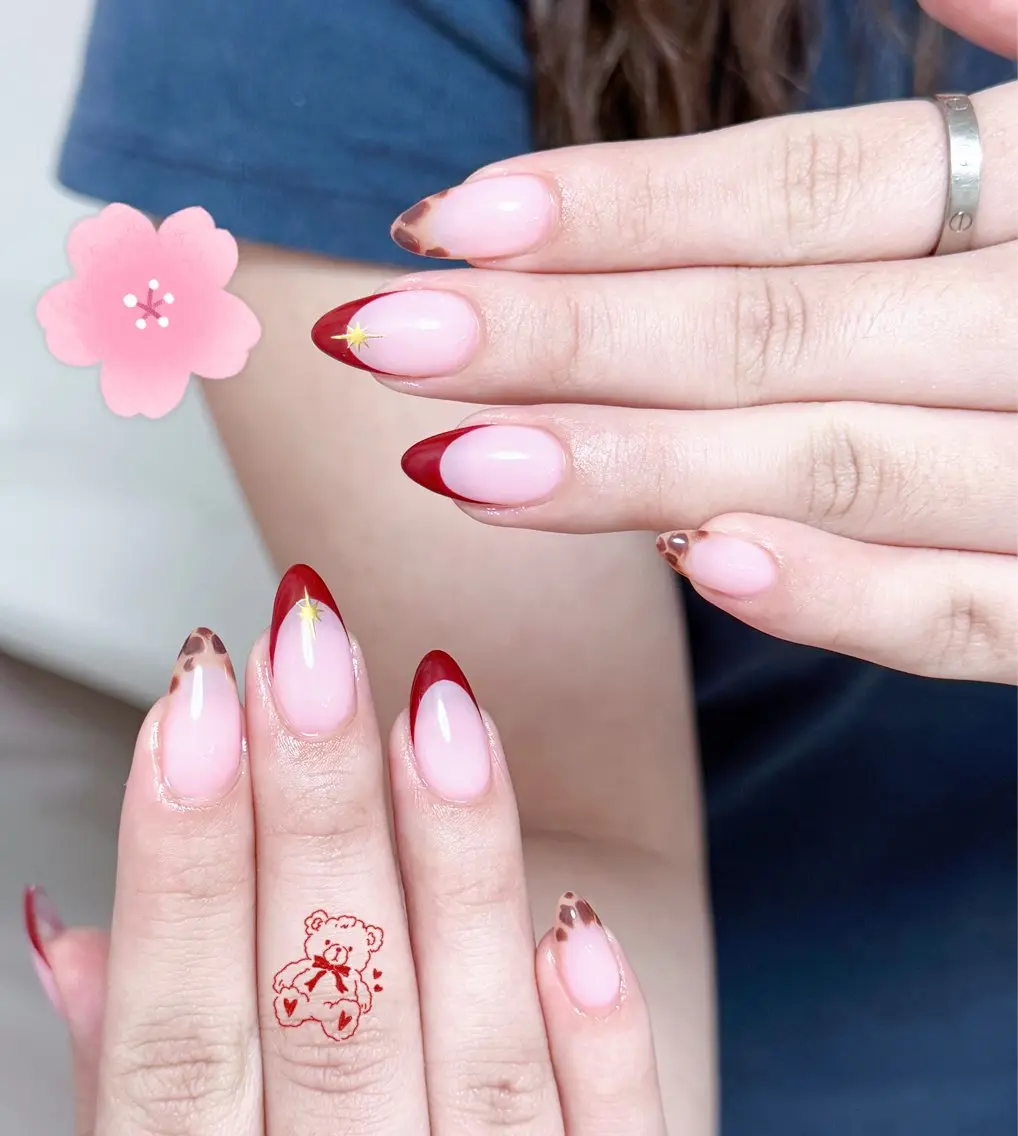 ネイル アートネイル オーロラネイル チークネイル フレンチネイル ガラスフレンチ ハンドネイル 🎀🎀YooLi Nail Salonのネイルデザイン