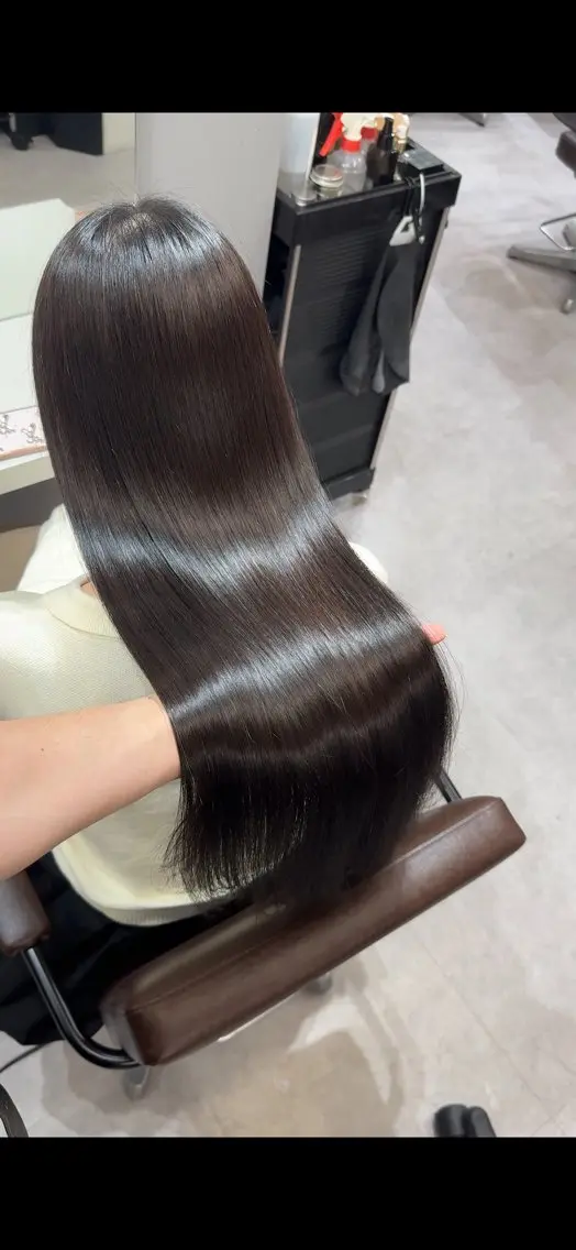 ロング ケアカラー 髪質改善 縮毛矯正 トリートメント 酸性ストレート カット 縮毛矯正 トリートメント 髪質改善×縮毛矯正 Core 片山健太のヘアスタイル