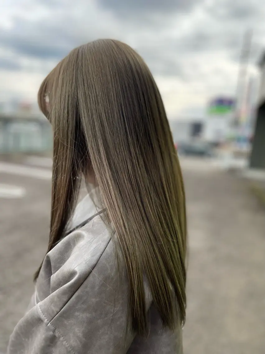 カラー 仙石 愛のヘアスタイル