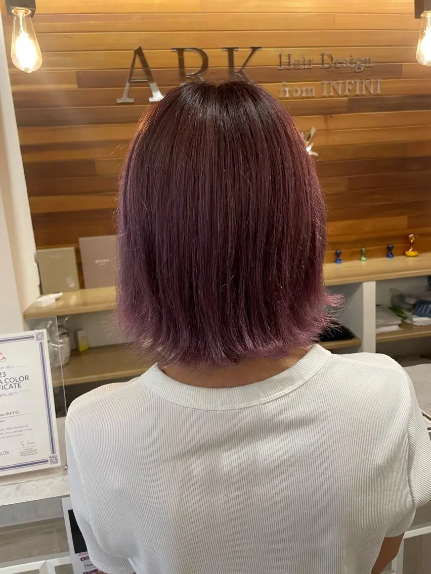 ミディアム カラー やまこし 美裕樹のヘアスタイル