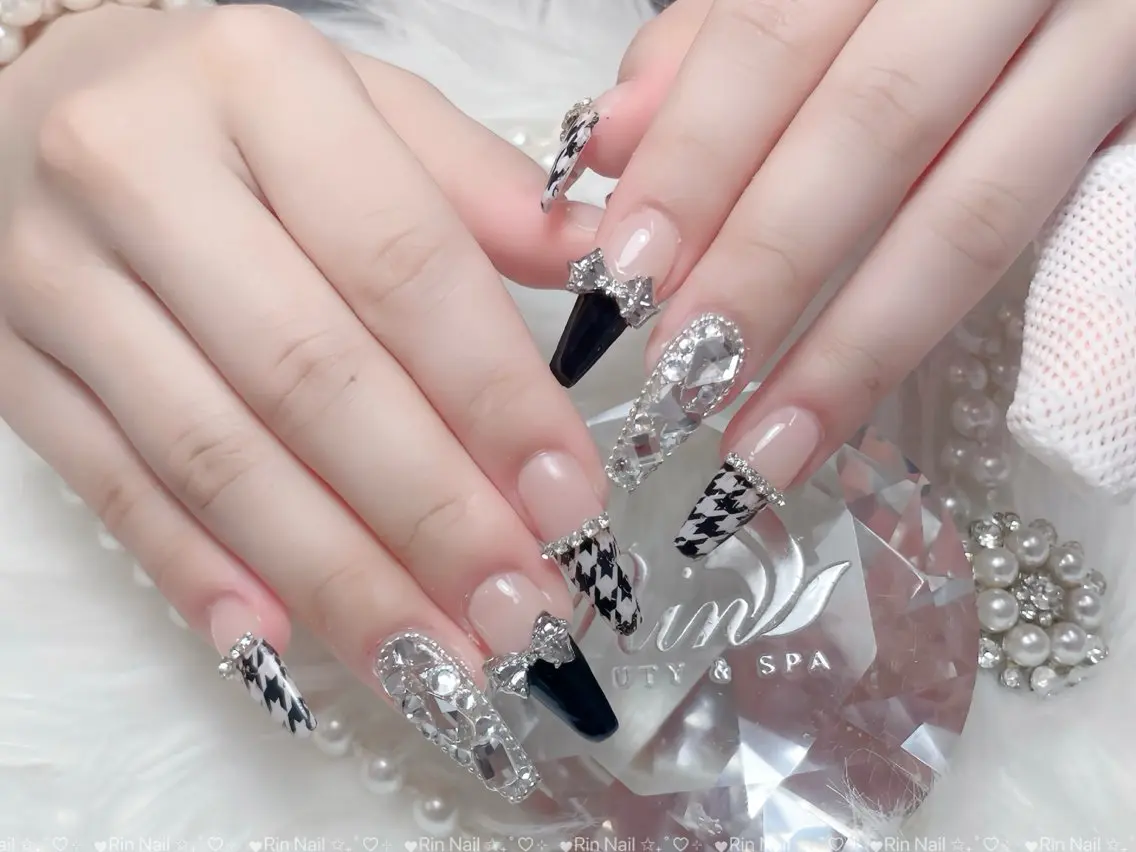 ネイル ブルー ジェルネイル ガーリー グラデーション グリーン ハンドネイル Rin Nail 新大久保店のネイルデザイン
