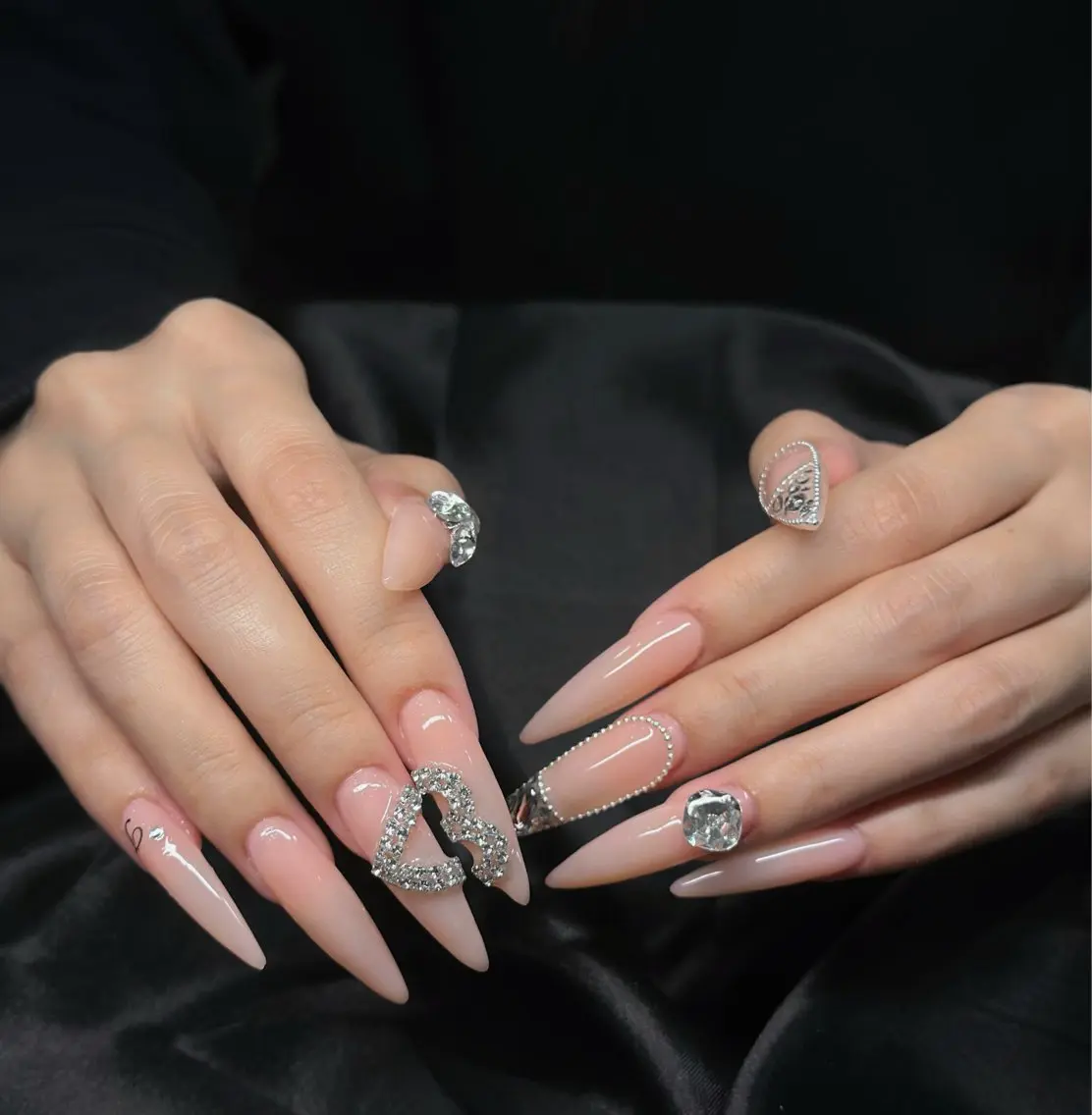 ネイル ラメ(グリッター) ネイルチップ HAPPI NAIL SALONのネイルデザイン