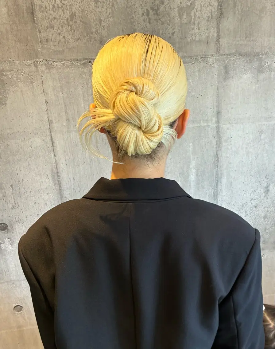 ミディアム ヘアアレンジ mo moのヘアスタイル