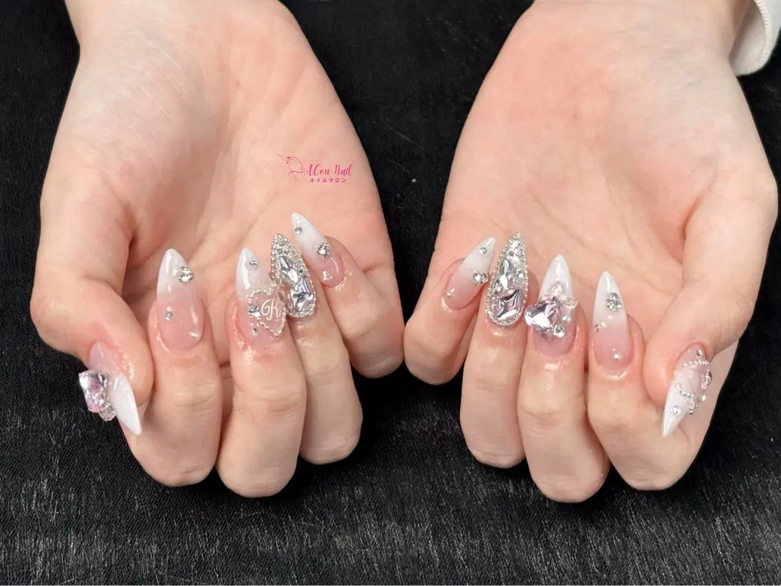 ネイル 桜ネイル 長さ出し フラワーネイル フレンチネイル ジェルネイル ハンドネイル ACon NailSalonのネイルデザイン
