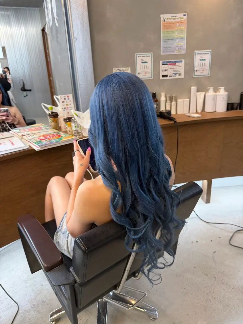 ロング アッシュ ヘアカラー トリートメント ✂︎SAITOU AKIRA✂︎のヘアスタイル