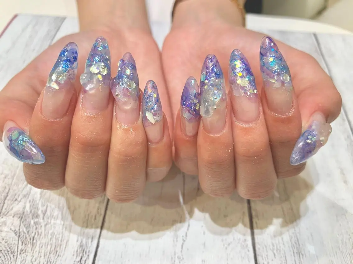 ネイル Sato. Mのネイルデザイン