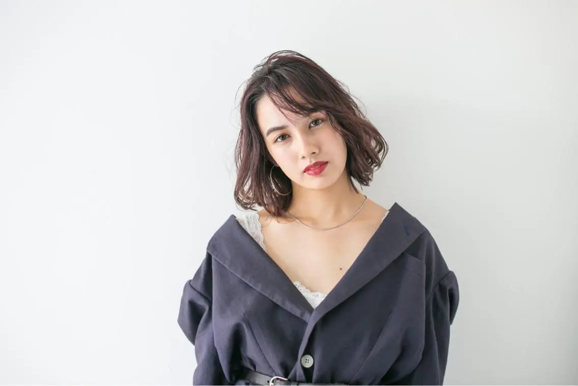 カラー イルミナカラー ボブ カット ヘアカラー トリートメント 💓パーマ，💗 レイヤーカットのヘアスタイル