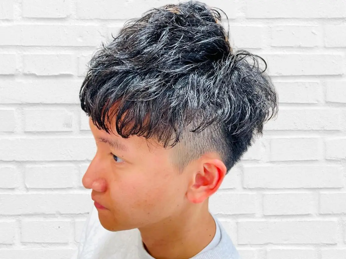 メンズカット＋カラー＋炭酸シャンプー￥8800の写真