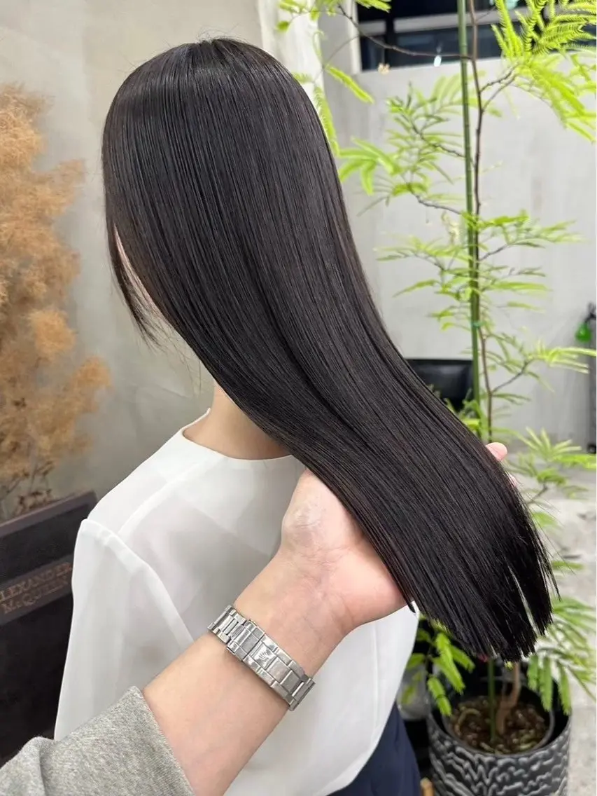 ロング カラー ヘアカラー 透明感カラー ASUYAのヘアスタイル