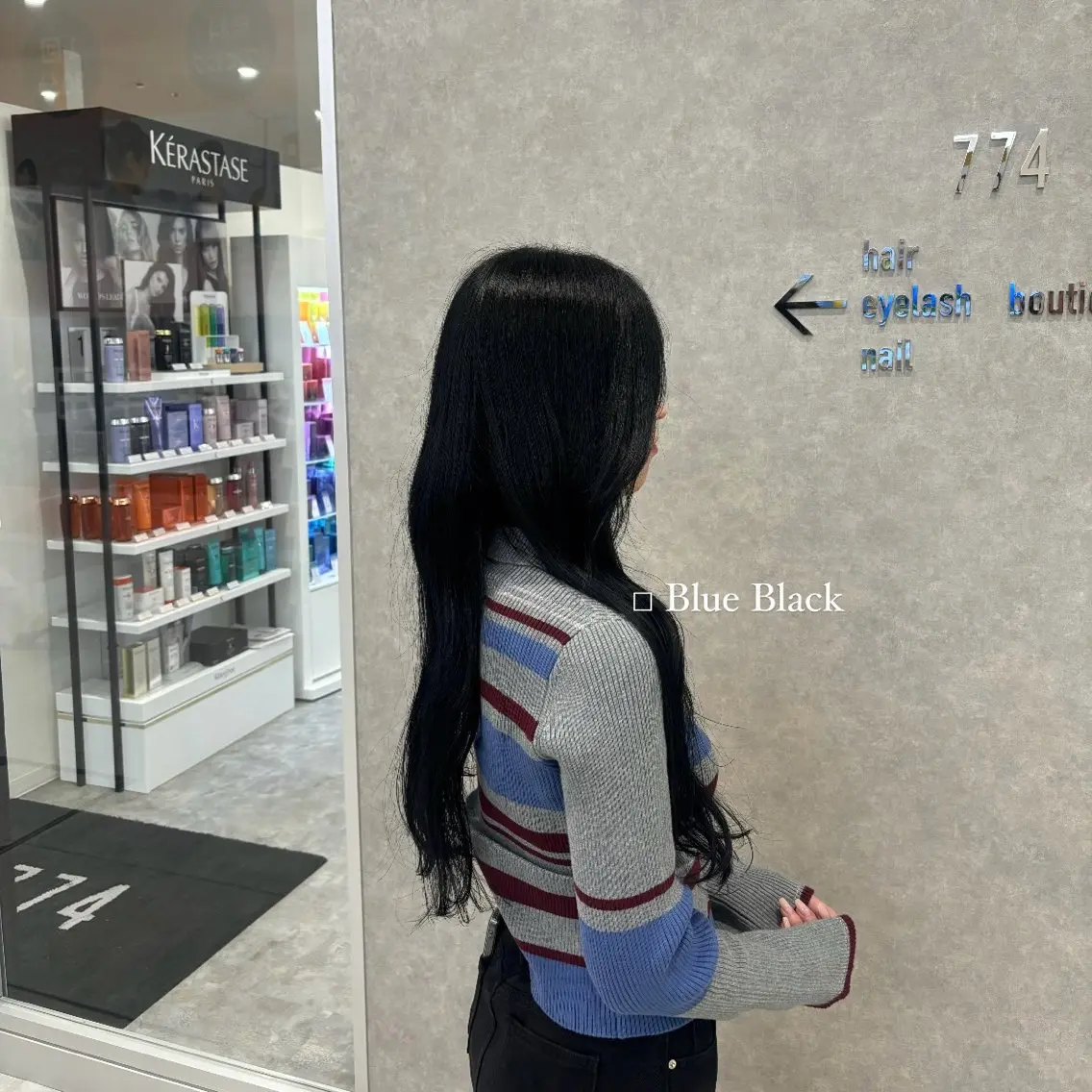 ロング カラー 黒髪 ブリーチ ブルーカラー ブルーブラック 透明感カラー miho 【HAIR774】のヘアスタイル