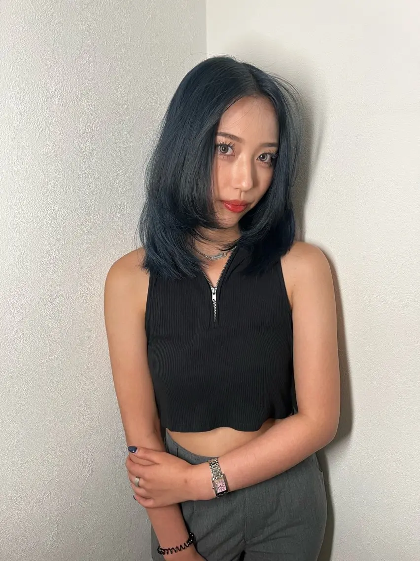 ミディアム カラー ベージュカラー ブリーチ デザインカラー ダブルカラー ハイトーンカラー 💖艶ハイトーン髪質 改善💖ケンシンのヘアスタイル