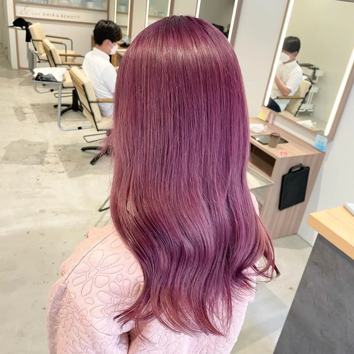 ロング カラー ヘアカラー トリートメント 🎀透明感カラー🎀 mikaのヘアスタイル