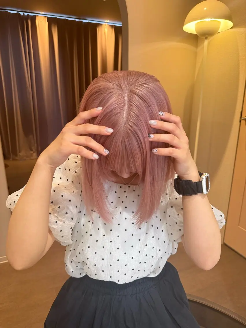 カラー ピンクカラー ヘアカラー ハイトーン／暖色 👩🏼HONOKAのヘアスタイル