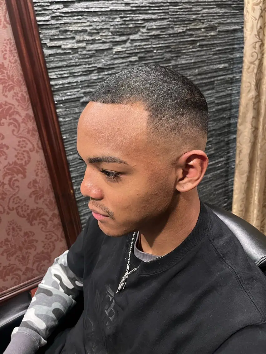 ショート メンズ フェードカット 宮崎 陽樹のヘアスタイル