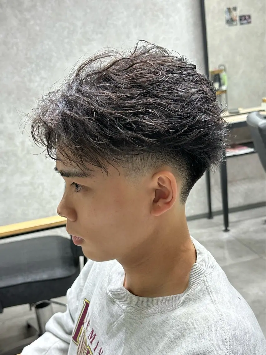 パーマ メンズ フェザーパーマ メンズパーマ メンズショート カット パーマ 【メンズ専門】中本 翔大のヘアスタイル