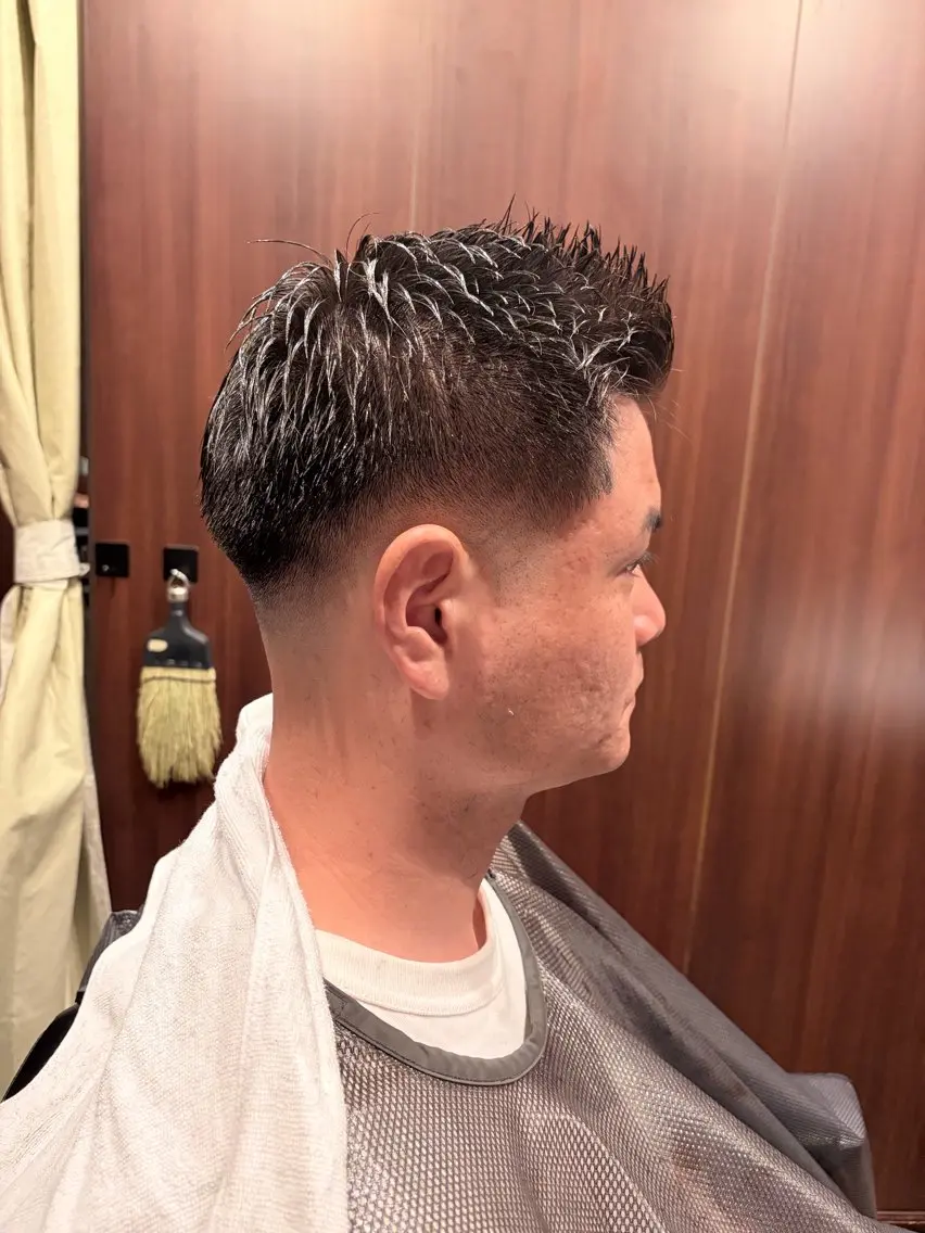ショート 勝田 隼斗のヘアスタイル