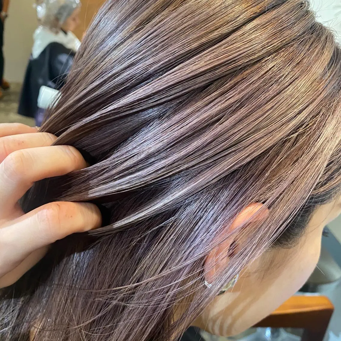 ミディアム マンツーマン女性 美容師 奏のヘアスタイル
