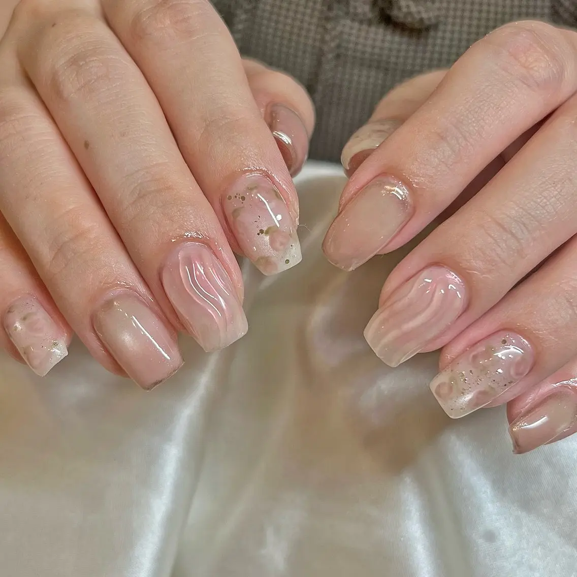 ネイル ニュアンスネイル ハンドネイル petit sarina..ෆのネイルデザイン