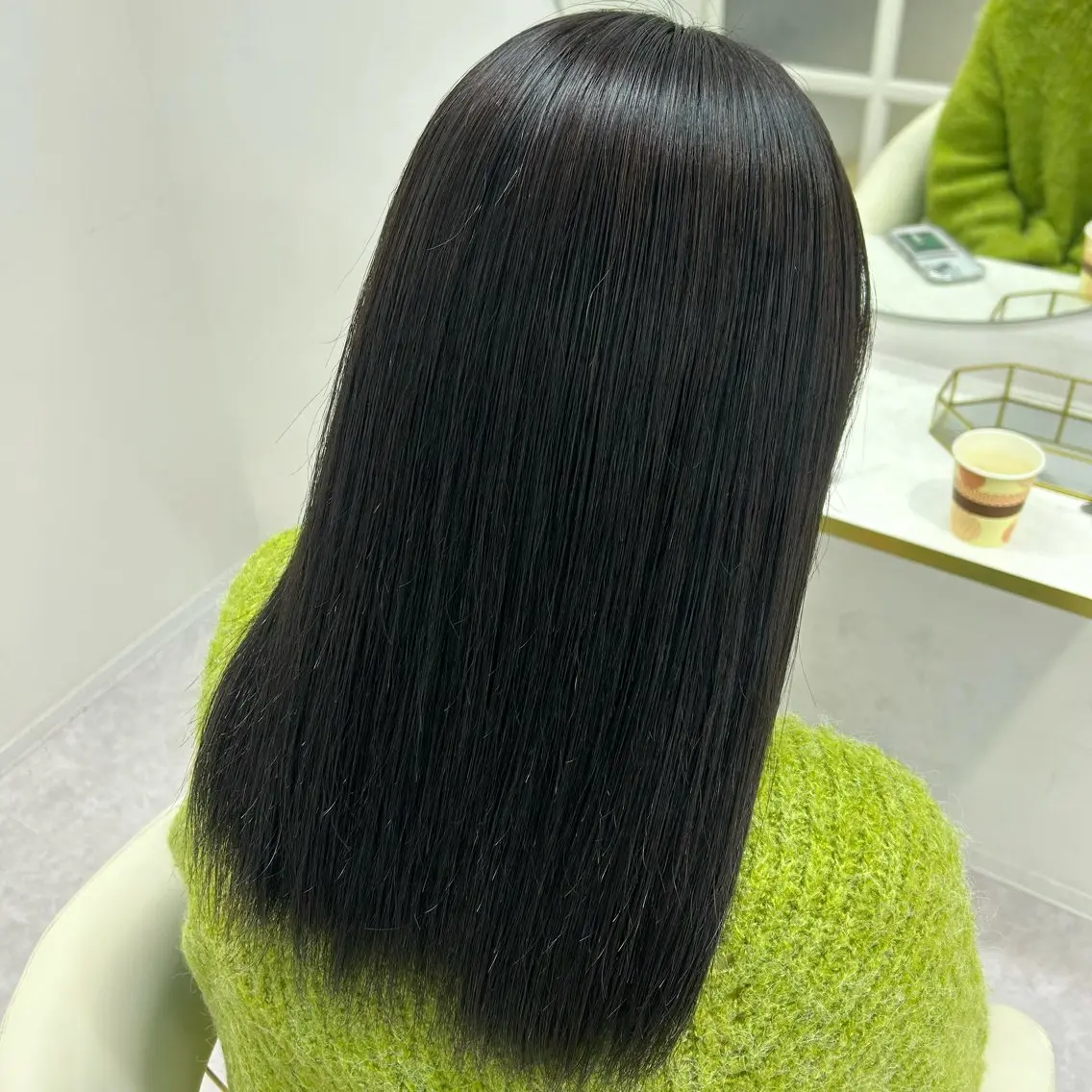 セミロング カラー 暖色カラー🪷 オタク美容師🎶のヘアスタイル