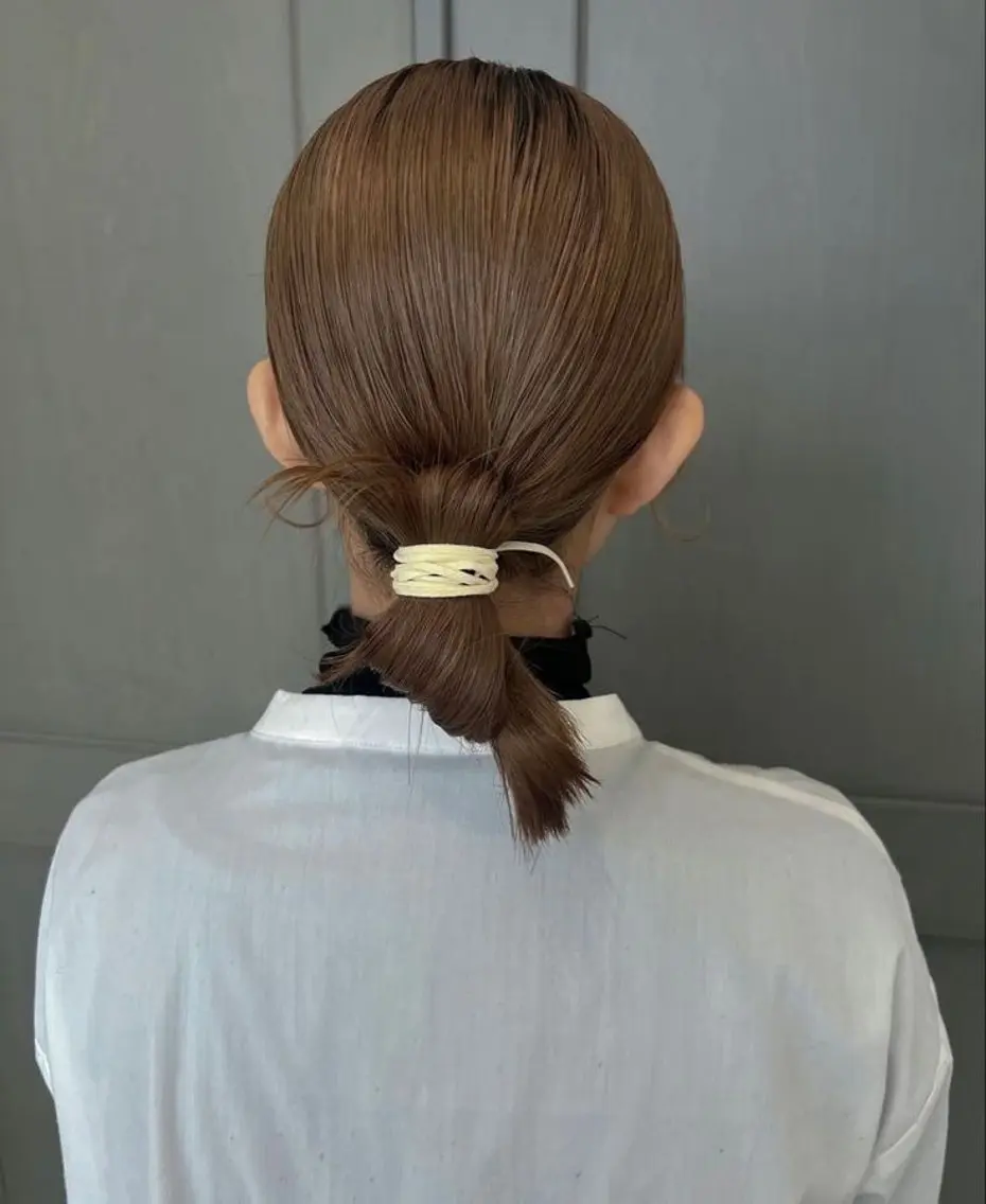 セミロング ぱつっとボブ/ ボブ特化/タッセルのヘアスタイル