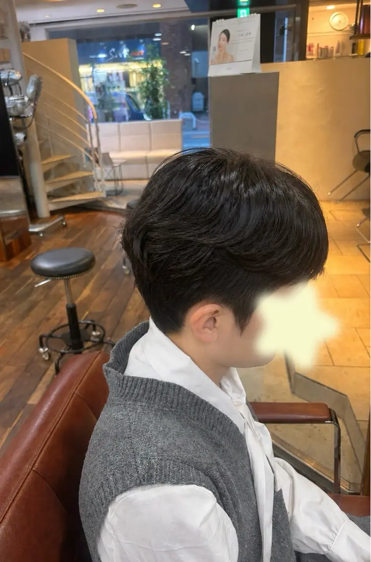 ショート SEEK八王子 AINAのヘアスタイル