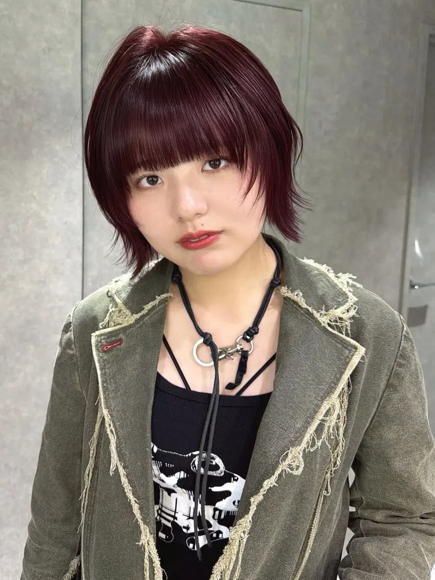 ショート カラー レッドカラー ボブ カット ヘアカラー yu-kaハッシュ カット/韓国レイヤーのヘアスタイル